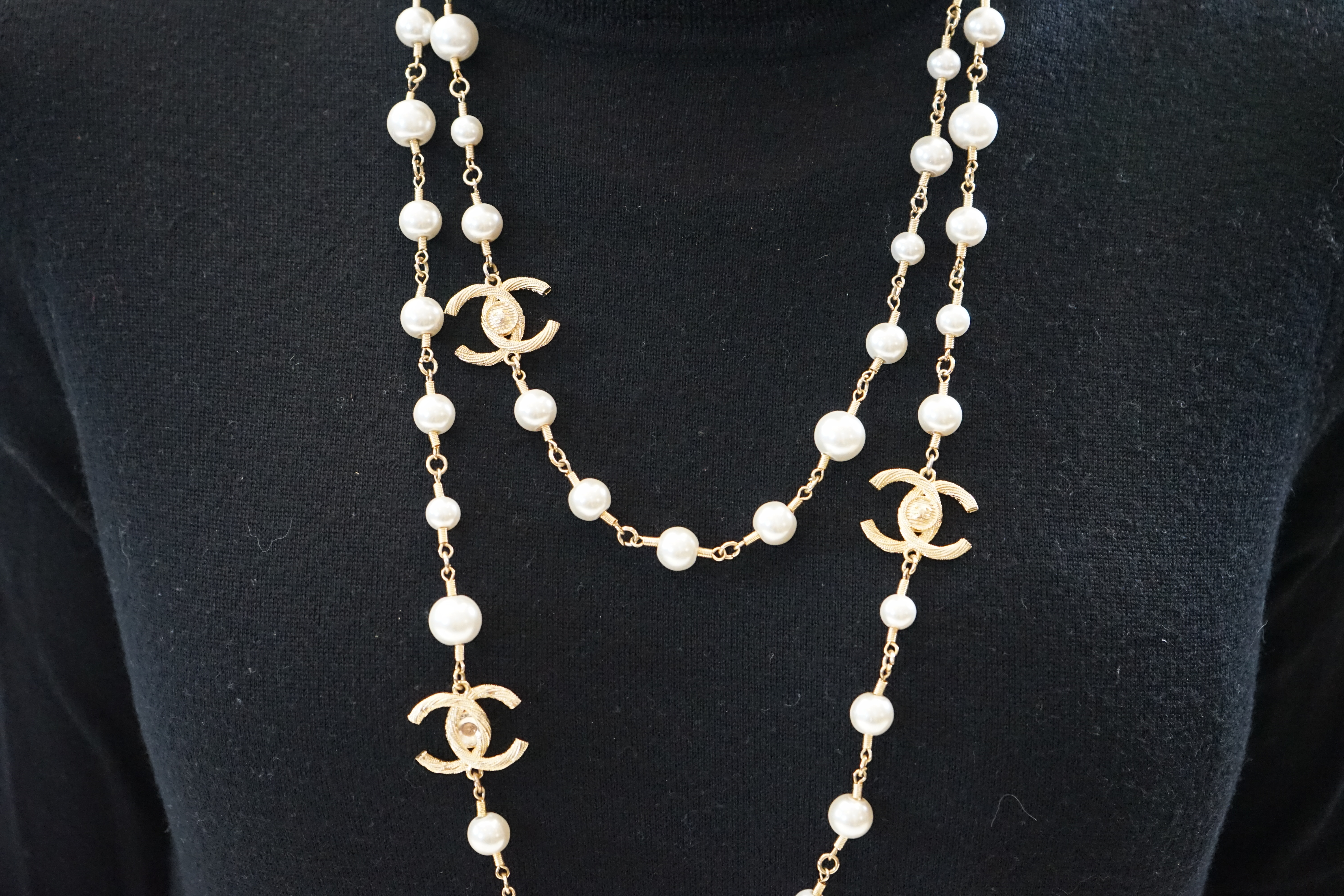 A Chanel gold plated 3 CC scatter pearl long necklace full length 160cm (63')